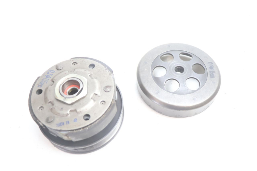 photo de EMBRAYAGE KEEWAY FOCUS 50 (2006 - 2009) - Autre angle de vue