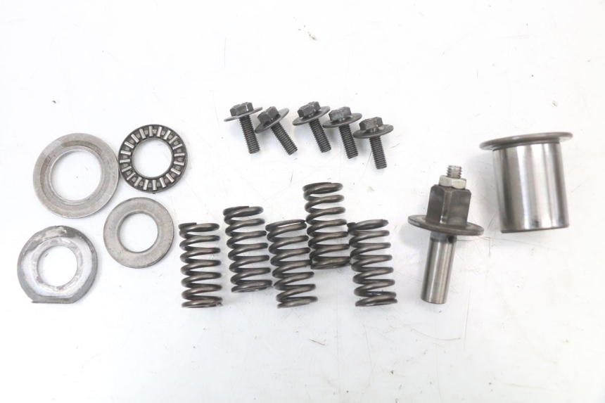 photo de Clutch HYOSUNG GF 125 (2001 - 2005) - Pièce contrôlée