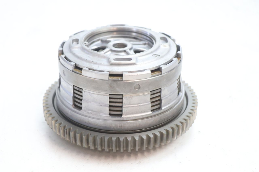 photo de EMBRAYAGE SUZUKI GSF N BANDIT 1200 (2001 - 2005) - Vue rapprochée