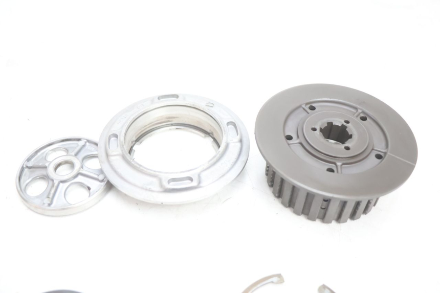 photo de EMBRAYAGE SUZUKI GSF N BANDIT 1200 (2001 - 2005) - État de surface