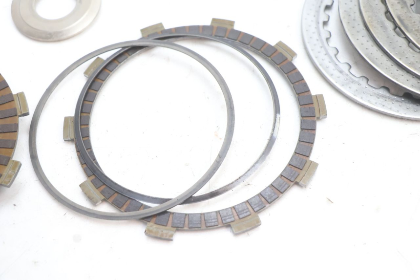photo de EMBRAYAGE SUZUKI GSR 600 (2005 - 2012) - Pièce contrôlée