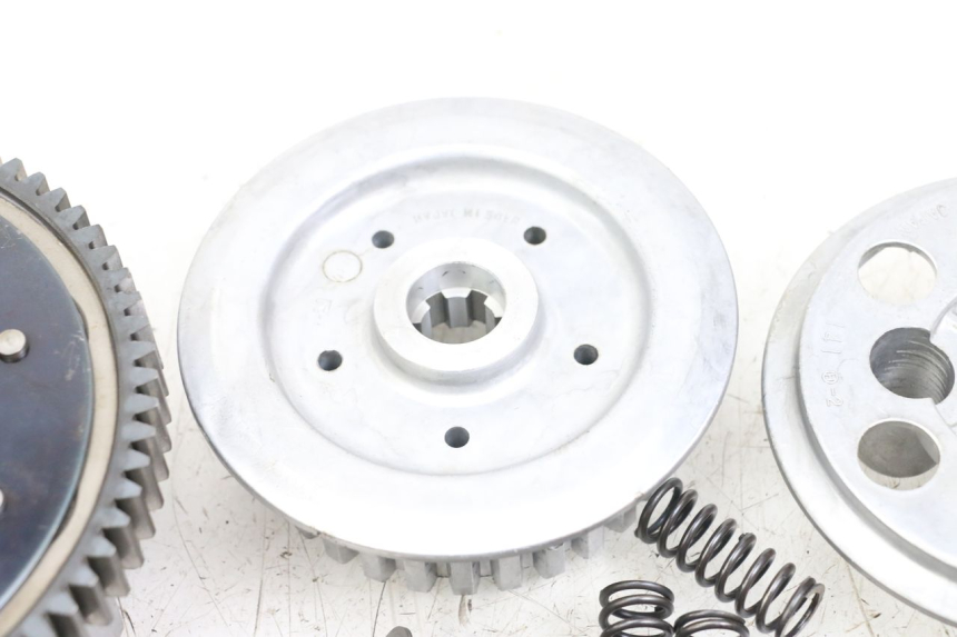 photo de EMBRAYAGE SUZUKI GSX E 250 (1982 - 1983) - Vue produit