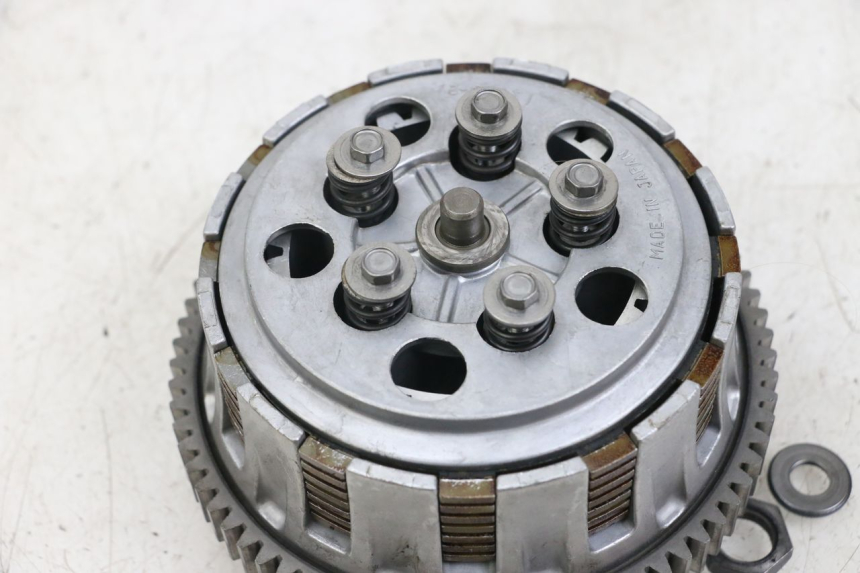 photo de EMBRAYAGE SUZUKI GSX E 250 (1982 - 1983) - Zoom état d’usage