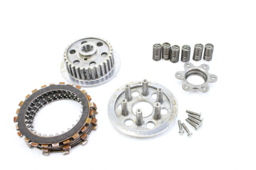 photo de EMBRAYAGE SYM HUSKY 125 (1999 - 2005) - Vue rapprochée