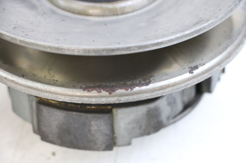 photo de EMBRAYAGE SYM JOYRIDE EVO 125 (2009 - 2016) - Gros plan technique