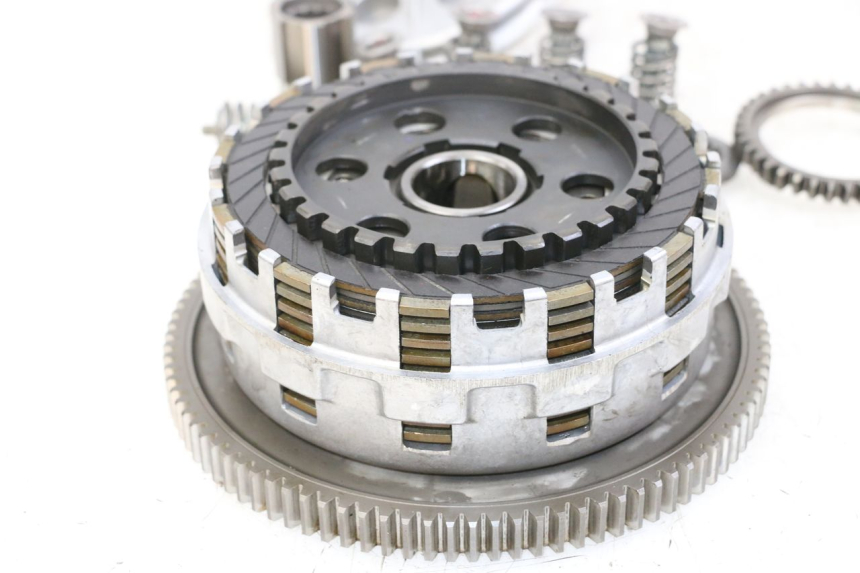 photo de EMBRAYAGE KAWASAKI GTR 1000 (1994 - 2004) - Autre angle de vue