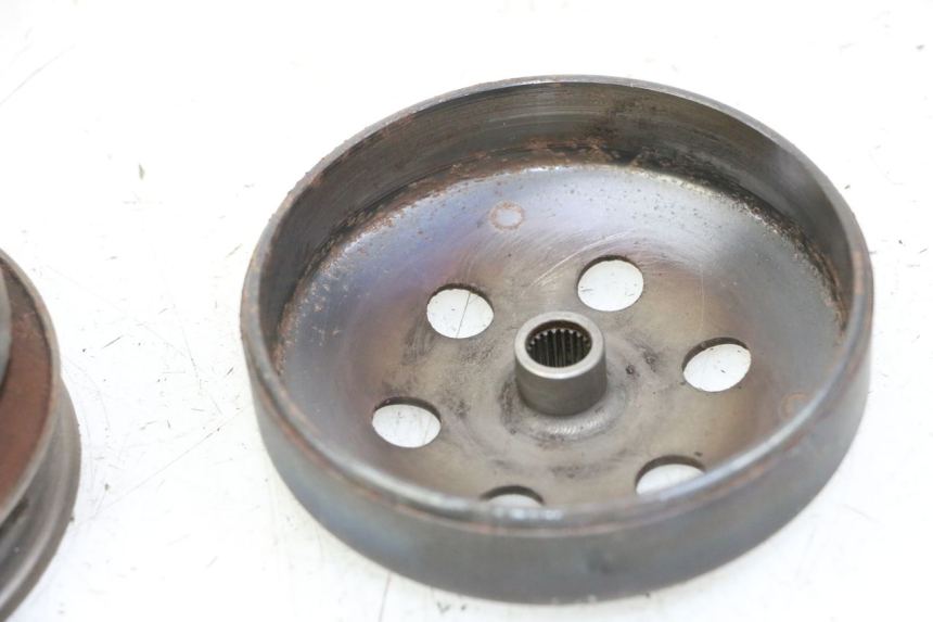 photo de EMBRAYAGE PEUGEOT KISBEE 2T 50 (2010 - 2017) - Zoom état d’usage