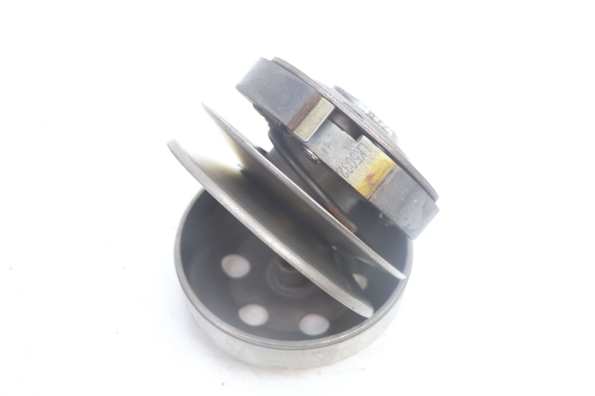 photo de EMBRAYAGE PEUGEOT KISBEE 2T 50 (2010 - 2017) - Autre angle de vue