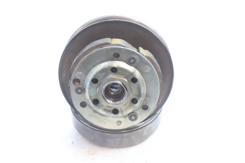 photo de EMBRAYAGE PIAGGIO LIBERTY IGET 4T 50 (2021 - 2025) - Points de fixation