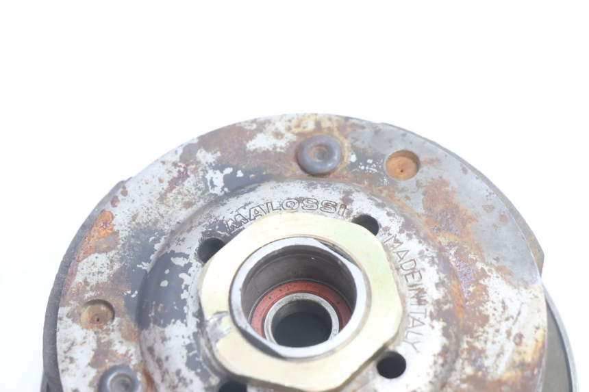 photo de EMBRAYAGE PEUGEOT LUDIX BLASTER 50 (2006 - 2014) - Autre angle de vue