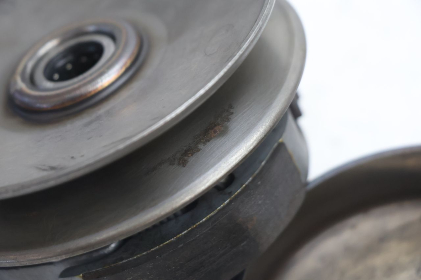 photo de EMBRAYAGE PEUGEOT LUDIX ONE 14P 50 (2004 - 2013) - Points de fixation
