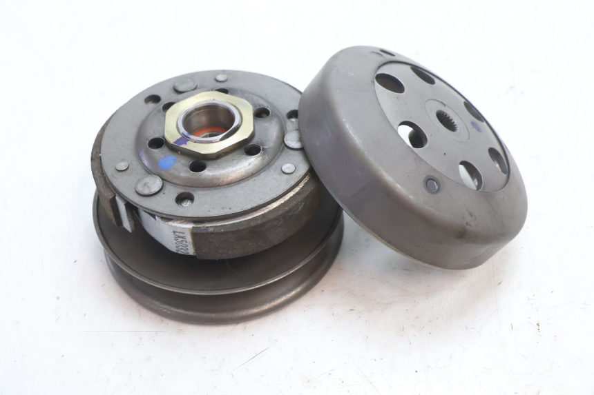 photo de EMBRAYAGE PEUGEOT LUDIX ONE 50 (2004 - 2013) - Détail de la pièce