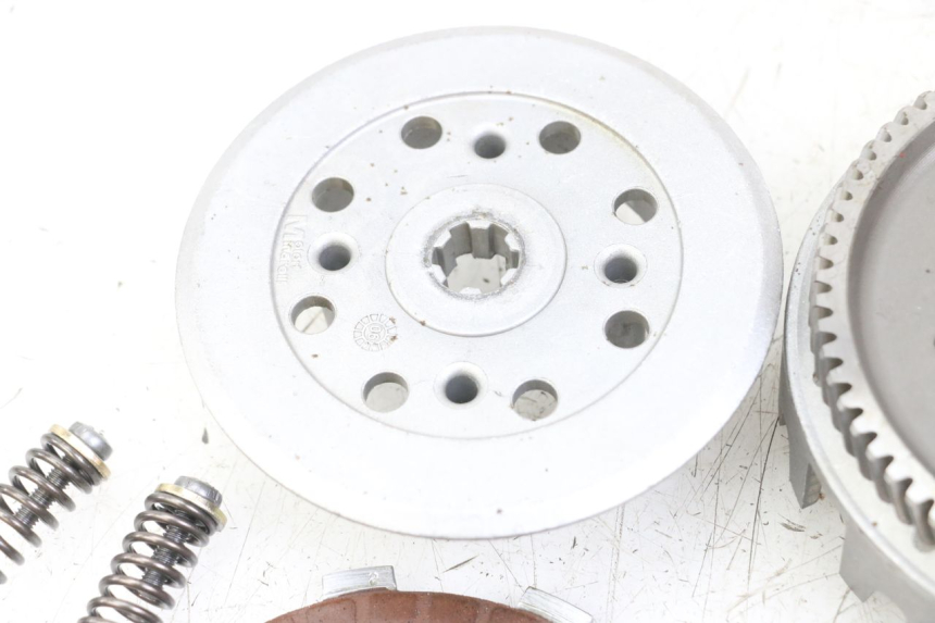 photo de EMBRAYAGE MBK X-LIMIT XLIMIT 50 (2007 - 2012) - Inspection visuelle