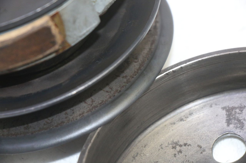 photo de EMBRAYAGE KYMCO LIKE 4T 50 (2019 - 2025) - Gros plan technique