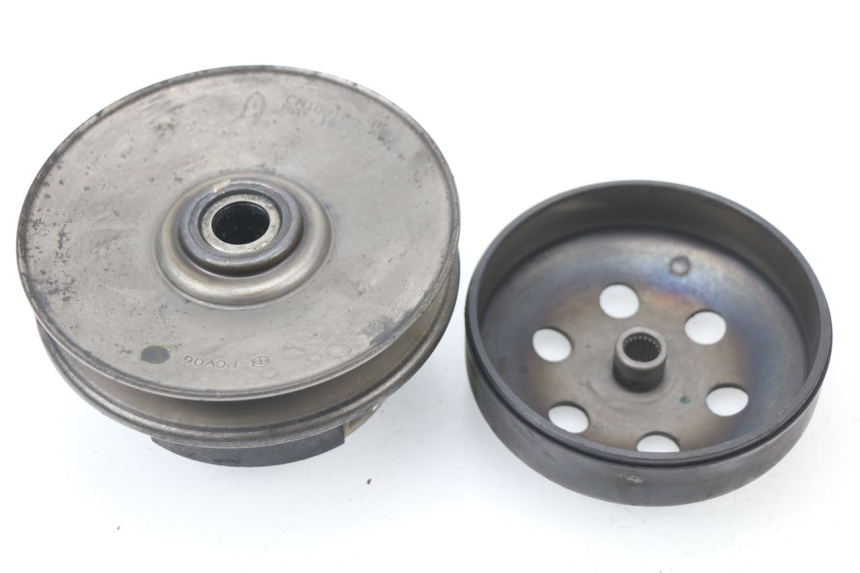 photo de EMBRAYAGE PIAGGIO NRG 50 (2004 - 2017) - Autre angle de vue