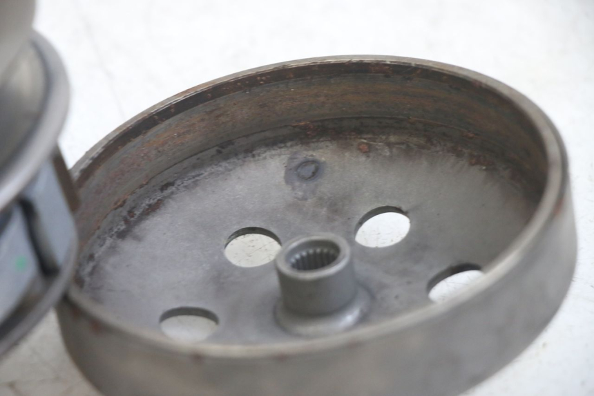 photo de EMBRAYAGE SYM ORBIT 2 TS 2T 50 (2011 - 2016) - Autre angle de vue