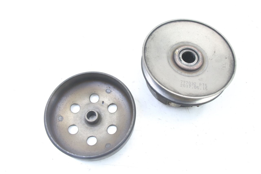 photo de EMBRAYAGE PEUGEOT LUDIX 50 (2008 - 2017) - Points de fixation