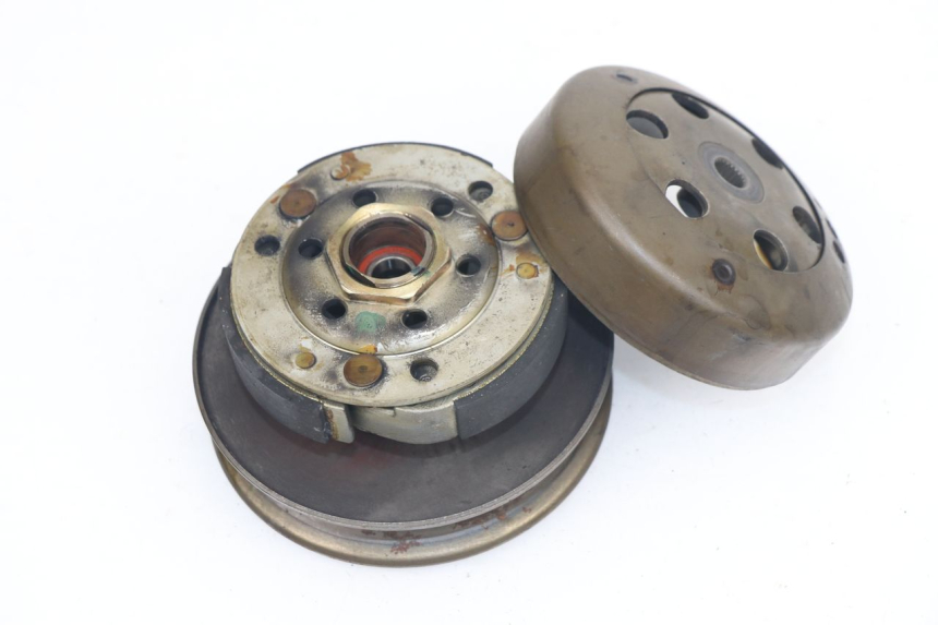 photo de EMBRAYAGE PIAGGIO LIBERTY 2T 50 (2009 - 2013) - Vue principale