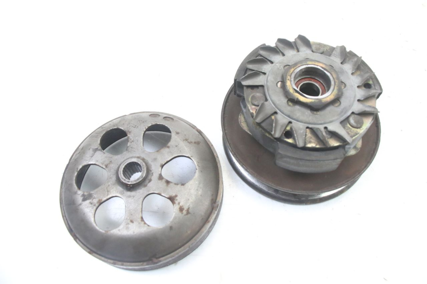 photo de EMBRAYAGE PIAGGIO VESPA GRANTURISMO 125 (2003 - 2007) - Vue d’ensemble