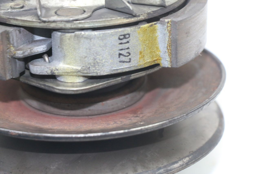 photo de EMBRAYAGE PIAGGIO X8 125 (2004 - 2007) - Autre angle de vue