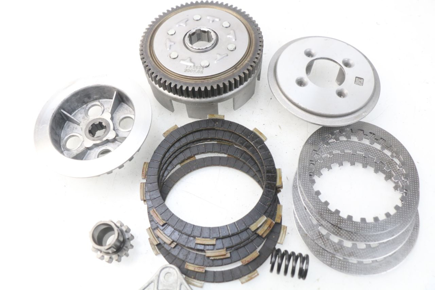 photo de EMBRAYAGE YCF R-START 125 - Vue d’ensemble