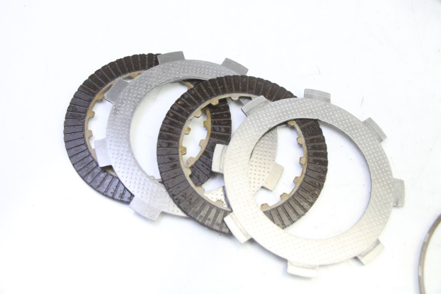 photo de EMBRAYAGE APOLLO RFZ 125 - Marquages et références