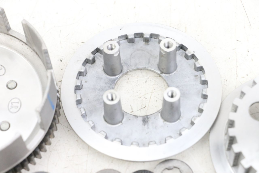 photo de EMBRAYAGE APOLLO RFZ 140 - Inspection visuelle