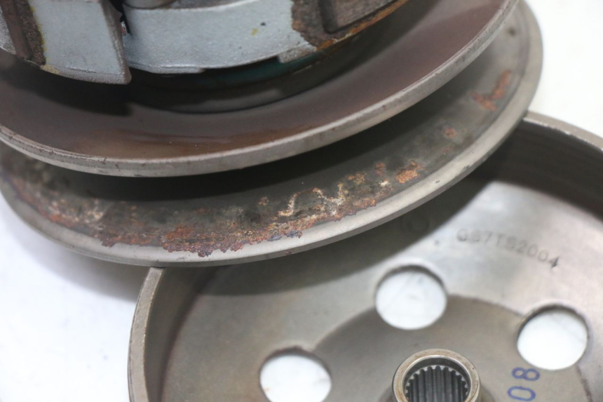 photo de EMBRAYAGE PGO RODOSHOW 2T 50 (2003 - 2007) - Points de fixation