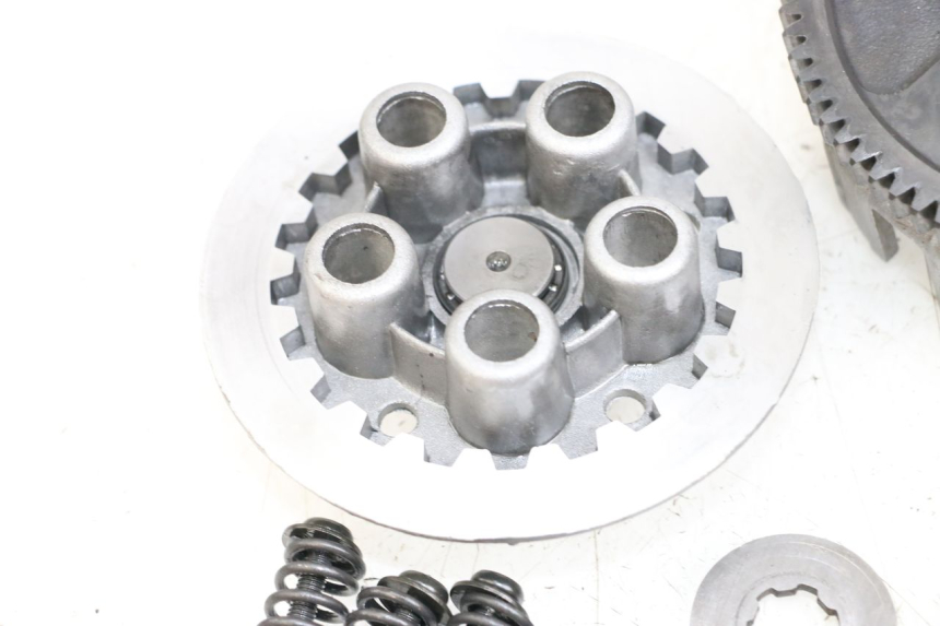 photo de EMBRAYAGE APRILIA RS 50 (2006 - 2010) - État de surface