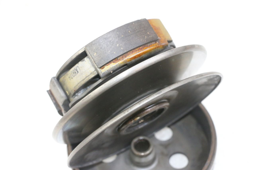 photo de EMBRAYAGE PEUGEOT SATELIS 125 (2013 - 2018) - Vue d’ensemble