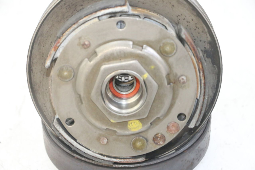 photo de EMBRAYAGE PEUGEOT SATELIS 125 (2013 - 2018) - Pièce contrôlée