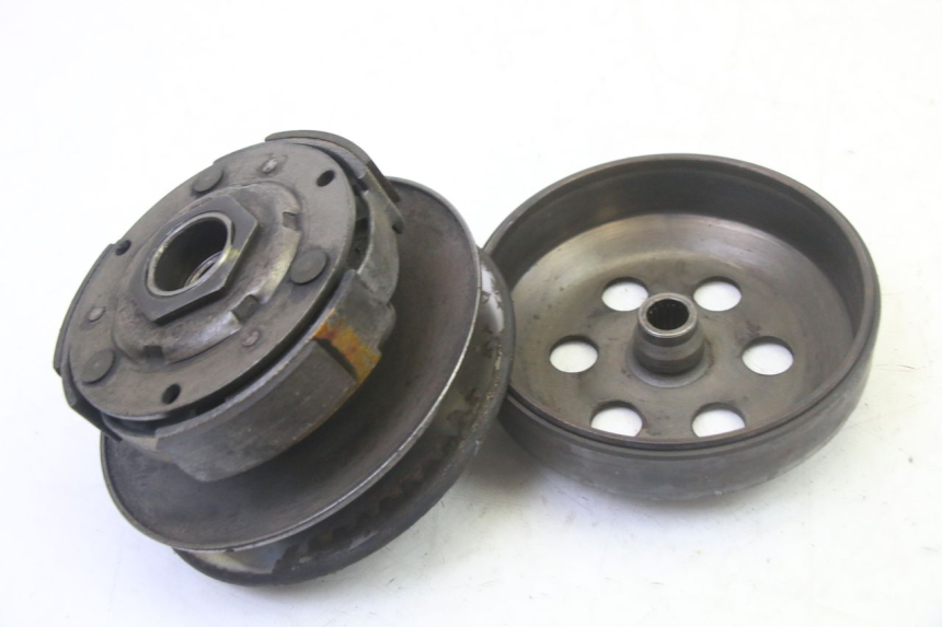 photo de EMBRAYAGE PEUGEOT SATELIS 125 (2013 - 2018) - Détail de la pièce