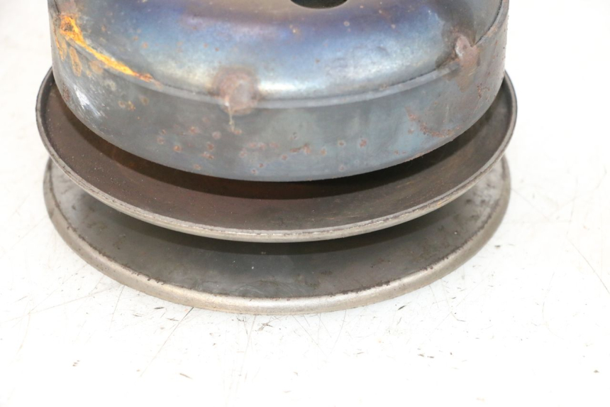 photo de EMBRAYAGE PEUGEOT SATELIS 125 (2013 - 2018) - État de surface