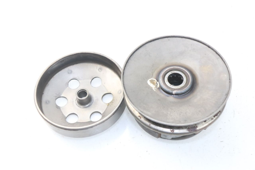 photo de EMBRAYAGE JM MOTORS SC 4T 50 (2012 - 2017) - Gros plan technique