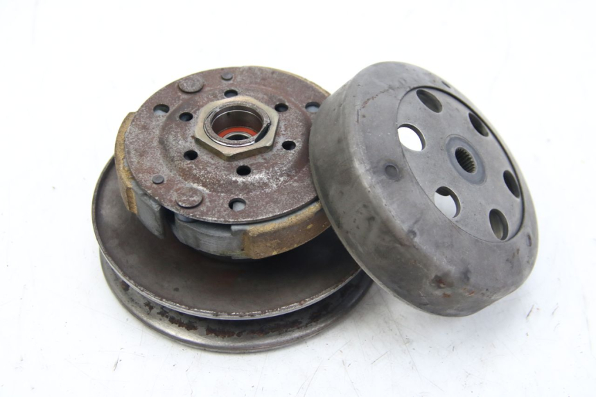 photo de EMBRAYAGE APRILIA SCARABEO 4T 50 (2009 - 2017) - Vue principale