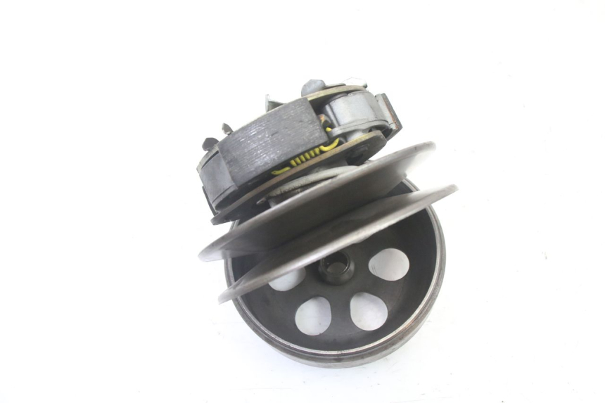 photo de EMBRAYAGE APRILIA SCARABEO GT TOURING 125 (1999 - 2005) - Autre angle de vue