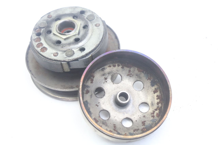 photo de EMBRAYAGE APRILIA SCARABEO 100 (2003 - 2012) - Zoom état d’usage