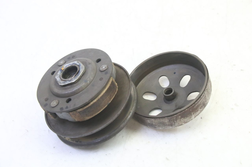 photo de EMBRAYAGE HONDA SCV LEAD 100 (2003 - 2007) - Détail de la pièce
