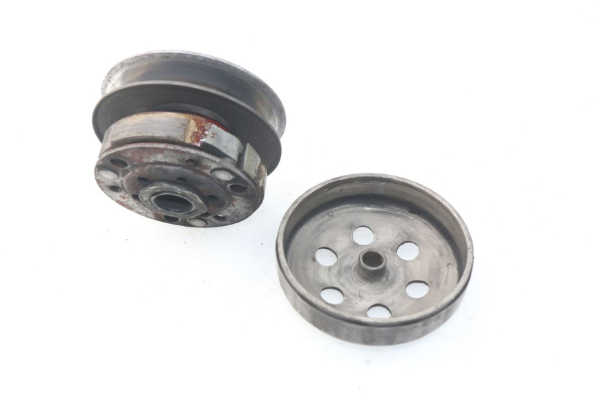 photo de EMBRAYAGE HONDA SJ BALI 50 (1996 - 1999) - Autre angle de vue