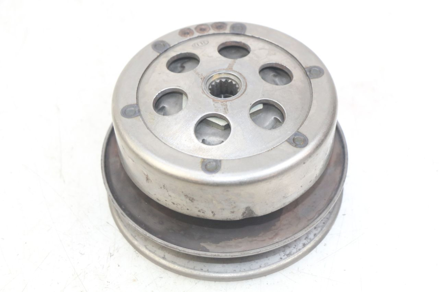 photo de EMBRAYAGE MBK SKYLINER 125 (1998 - 2001) - Gros plan technique