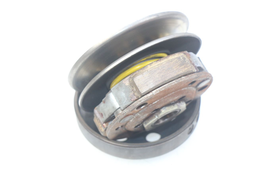 photo de EMBRAYAGE YAMAHA SLIDER NAKED 50 (2004 - 2018) - Détail de la pièce