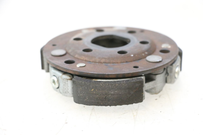 photo de EMBRAYAGE PEUGEOT SPEEDFIGHT 2 AC 50 (2000 - 2009) - Autre angle de vue