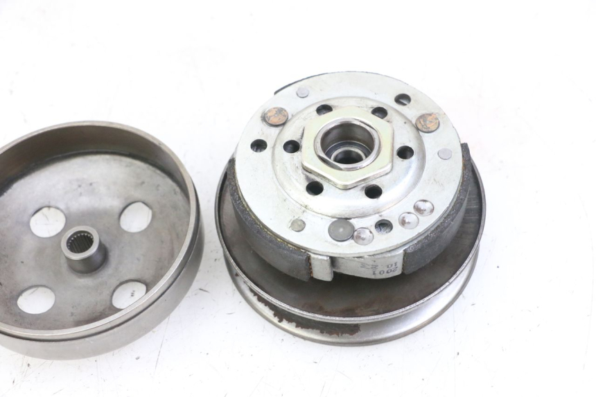 photo de EMBRAYAGE PEUGEOT SPEEDFIGHT 2 LC 50 (2000 - 2009) - Vue d’ensemble