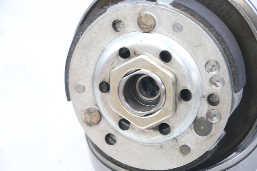 photo de EMBRAYAGE PEUGEOT SPEEDFIGHT 2 LC 50 (2000 - 2009) - Pièce contrôlée