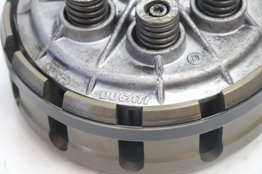 photo de EMBRAYAGE DUCATI SS IE DS CARENEE 1000 (2002 - 2006) - Marquages et références