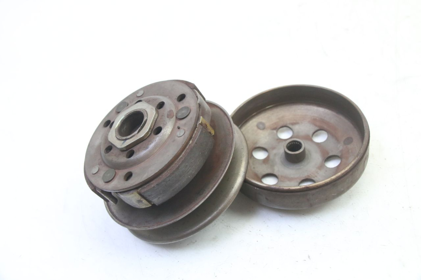 photo de EMBRAYAGE PEUGEOT STREETZONE I 2T 50 (2018 - 2020) - Détail de la pièce