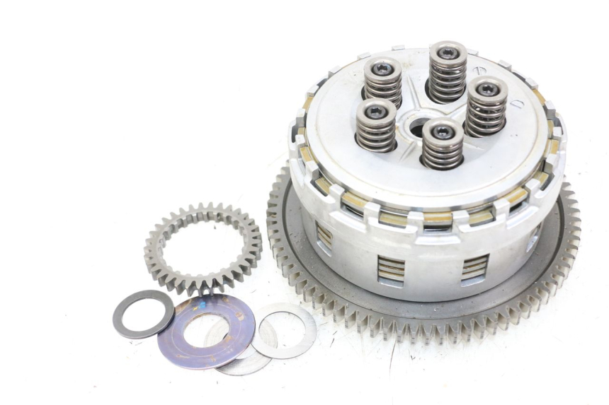 photo de EMBRAYAGE SUZUKI GSR 750 (2011 - 2017) - Zoom état d’usage