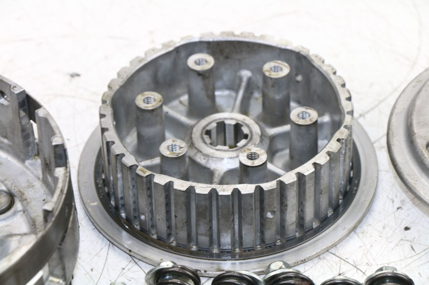 photo de EMBRAYAGE SUZUKI SFV GLADIUS 650 (2009 - 2015) - Photo complémentaire