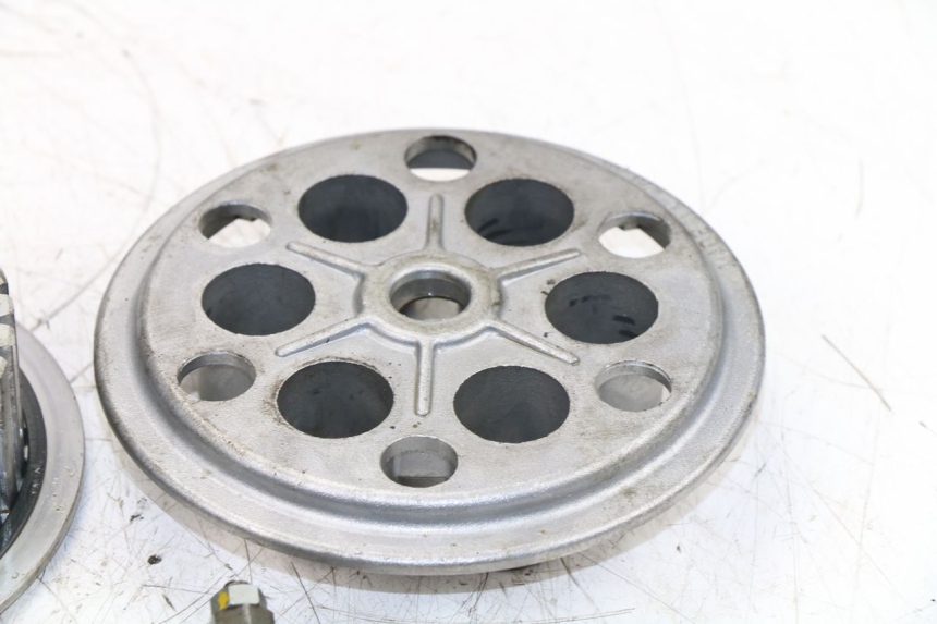 photo de EMBRAYAGE SUZUKI SFV GLADIUS 650 (2009 - 2015) - Inspection visuelle