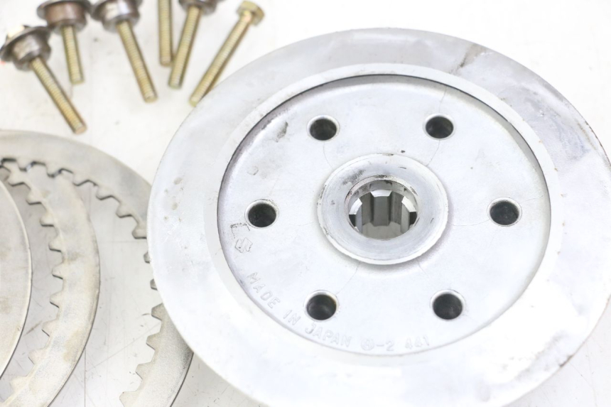 photo de EMBRAYAGE SUZUKI SV S 650 (1999 - 2002) - Vue d’ensemble